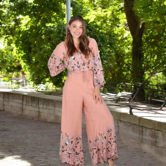 Jaase Floral Dandelion Wide Leg Jumpsuit Womens Small Peach Blue Bell Sleeve - Picture 1 of 14